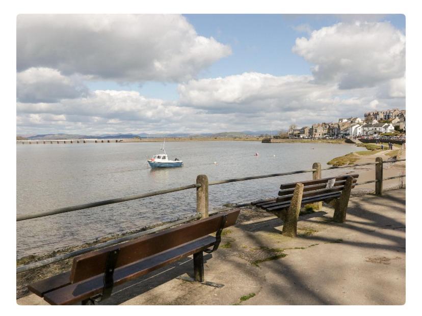 Seaside & Lake District Retreat Arnside Exterior photo
